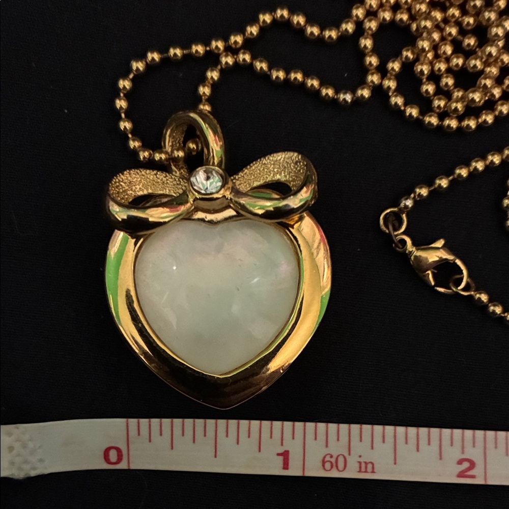 Pair of Gold Tone Pendant Necklaces with hidden (untested) watches - Picture 6 of 8